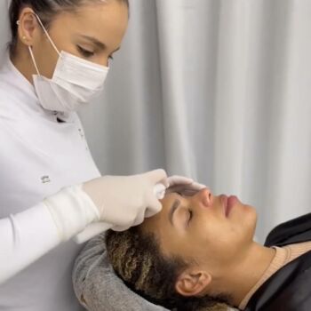 clinica-ingrid-mota-brasilia-limpeza-pele-peeling